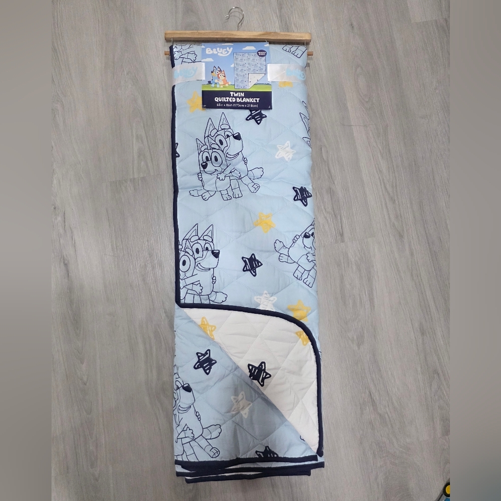 Bluey Quilted Blanket 68In X 86in